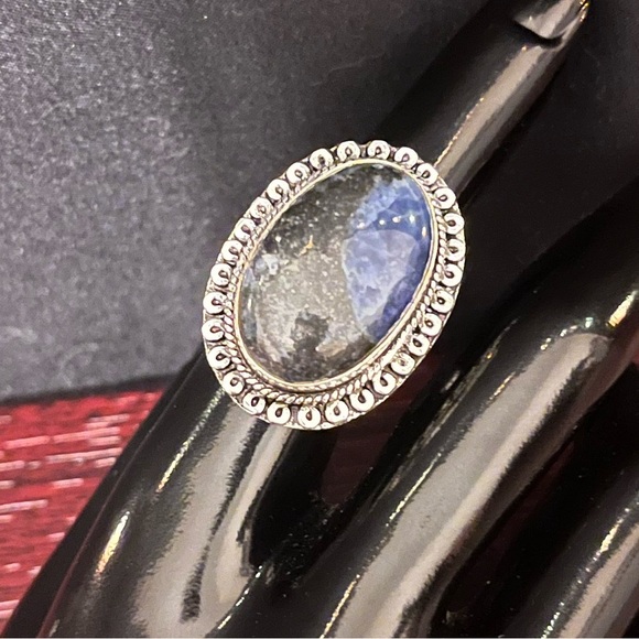 Sterling Silver & Natural Sodalite Gemstone Ring - Picture 8 of 11